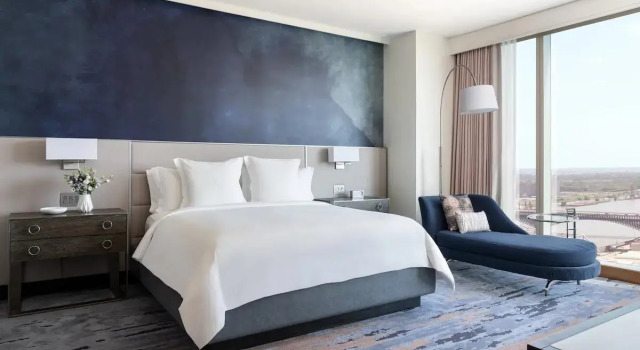 Four Seasons Hotel St Louis