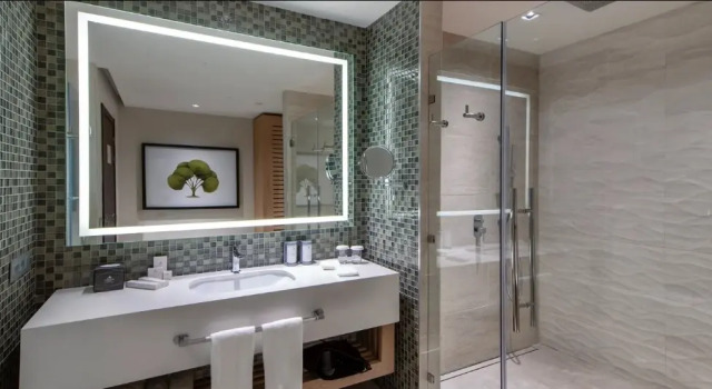 Двухместный полулюкс Unique Tropical Lopesan Costa Bávaro Resort, Spa & Casino