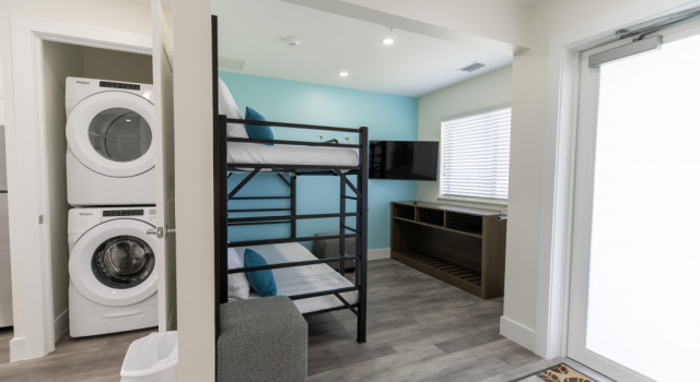 Люкс Pet Friendly Standard Sugarloaf Key Hotel at KOA Resort