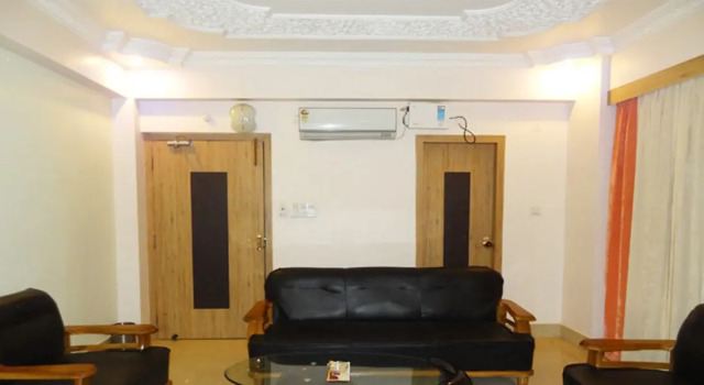 Nesh Inn by OYO Rooms