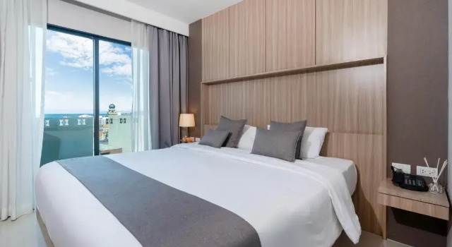 Двухместный номер Grand Deluxe Patong Bay Residence