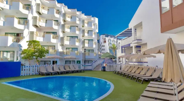 Playaolid Suites & Apartments, Book Apartment Hotels in Tenerife with Parking, Parking