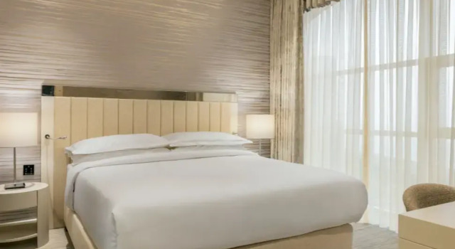 Люкс Executive Sheraton Batumi Hotel