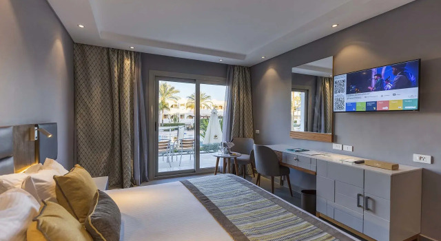 Люкс Family с 2 комнатами Sunrise Diamond Beach Resort -Grand Select