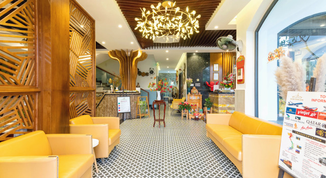 Hoang Trinh Hotel
