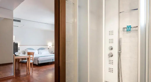Четырёхместный полулюкс Hotel Baia Flaminia