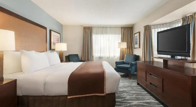 Номер Deluxe Travelodge by Wyndham Calgary South