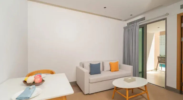 Двухместный люкс с доступом к бассейну Wyndham Garden Phuket Kamala