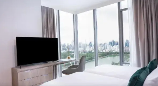 Люкс с 3 комнатами Wyndham Bangkok Queen Convention Centre
