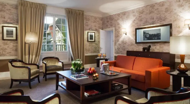 Двухместный люкс Presidential Hôtel Barrière Le Normandy