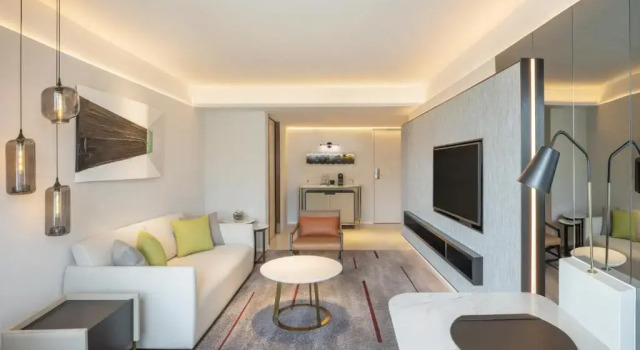 Двухместный люкс Executive DoubleTree by Hilton Bangkok Ploenchit