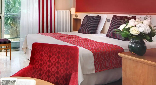 Двухместный номер Comfort The Originals Boutique, Hôtel Les Strélitzias