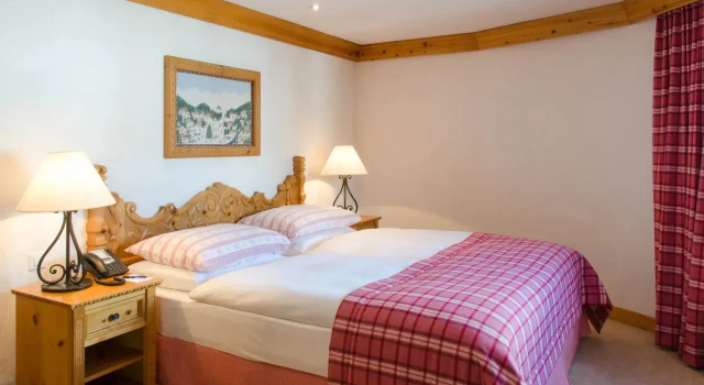 Piz Nair Double Suite Crystal Hotel superior