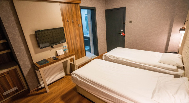 Трёхместный номер Standard Bloom Hotel