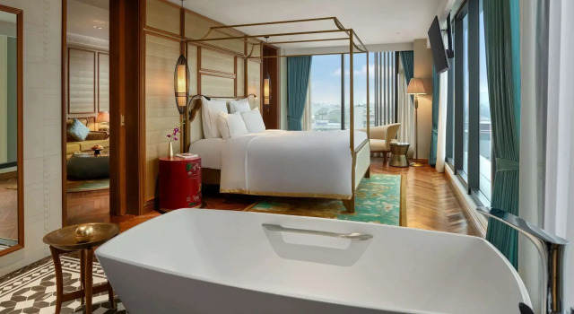 Люкс Deluxe Grand Mercure Hanoi