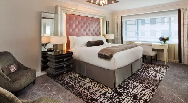 Двухместный люкс Glamour Loews Regency New York Hotel