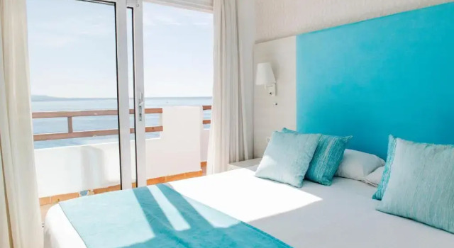 Люкс с 2 комнатами Hotel ROC Illetas & SPA