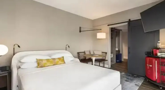 Двухместный номер Corner с видом на город Canopy by Hilton San Francisco SoMa