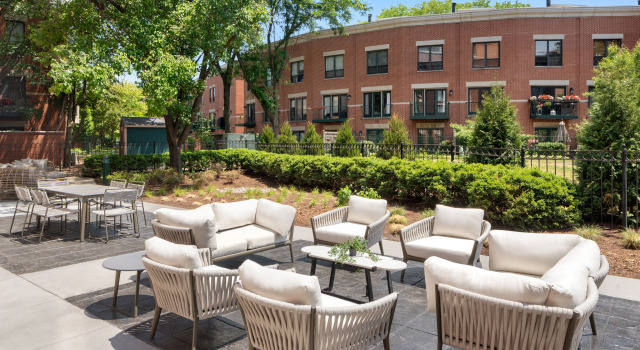 Courtyard by Marriott Chicago at Medical District-UIC, Забронировать Отель Чикаго Большой Чикаго, рядом с Pitchfork Music Festival