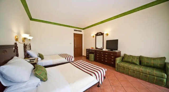 Трёхместный номер Отель Ali Baba Palace