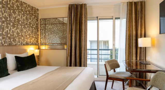 Двухместный номер Executive Jardins Eiffel