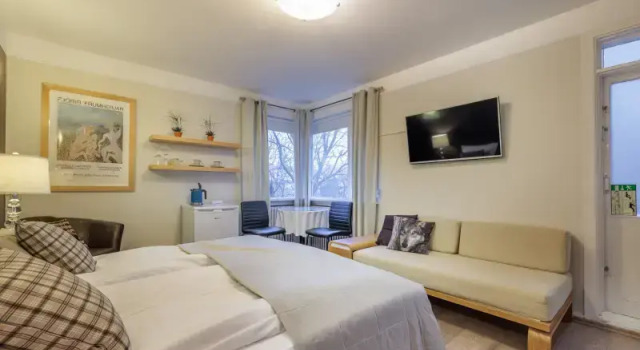 Двухместный номер с балконом Snorri's Guesthouse