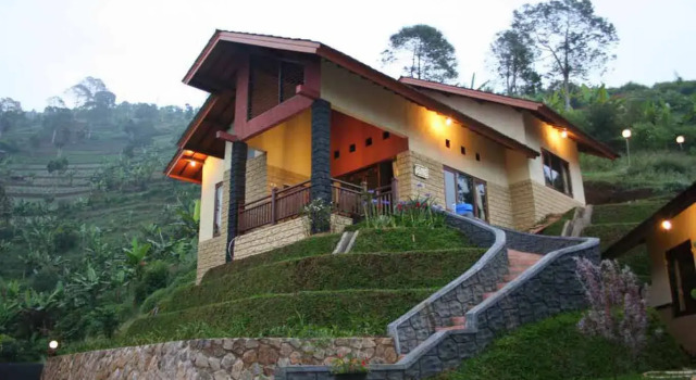 Talita Mountain Resort, Réserver Complexe hôtelier Hôtels à Cipanas avec parking, Parking