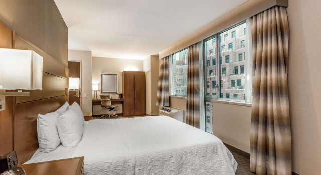 Двухместный номер с видом на город Hampton Inn Manhattan Grand Central