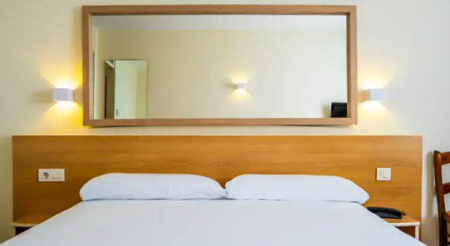 Двухместный номер Hotel YIT Ciudad de Elche