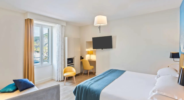 Двухместный номер Superior with port view Best Western Hotel du Roy dAragon