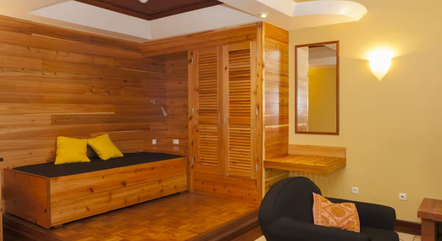 Трёхместный люкс Aldeia da Fonte Hotel
