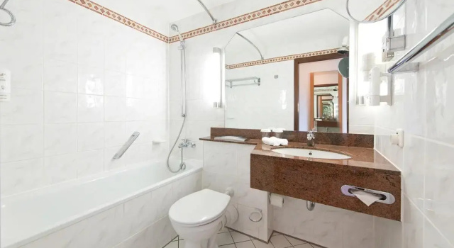 Двухместный полулюкс Leonardo Hotel Heidelberg Walldorf