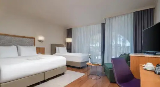 Номер Large Standard с балконом и с видом на сад Rixos Park Belek - The Land Of Legends Access