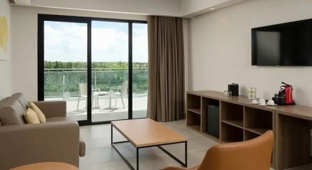 Люкс Luxury Master Serenade Punta Cana Beach & Spa Resort