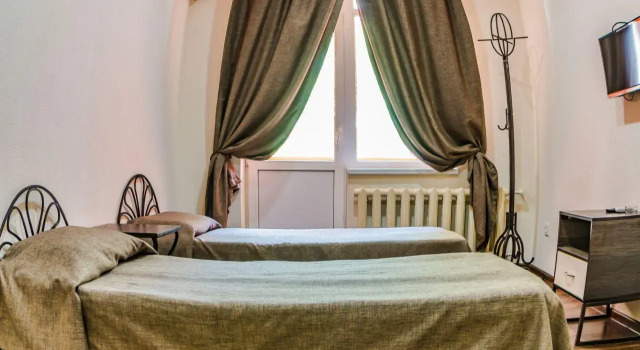 Hosilot, Varaa Hotelli Taškent Tashkent