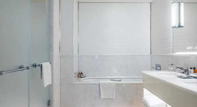 Двухместный люкс Executive с видом на город Hôtel Martinez, in The Unbound Collection by Hyatt
