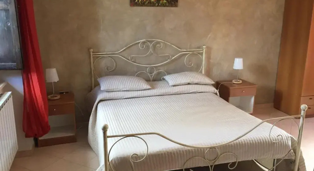 Casale Liberia, Забронировать Отель Камполи-дель-Монте-Табурно Кампания
