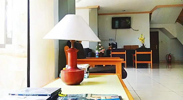 Udayana Lodge Denpasar, Забронировать Отель Денпасар Denpasar Municipality
