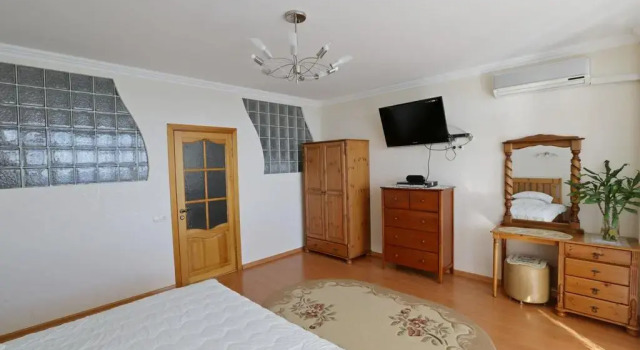 Rome Guest House, Rezervovat Penzión Otradnoe 