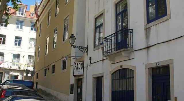 Alfama Junto A Se, Забронировать Отель Санта-Мария-Майор Лиссабон, рядом с Money Museum