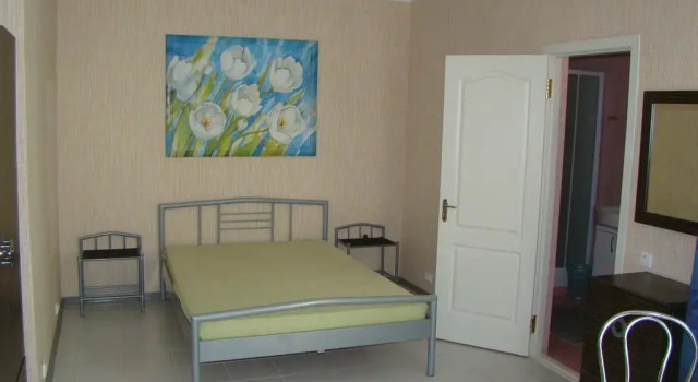 Elling Krab, Rezervovat Hotel Otradnoe 