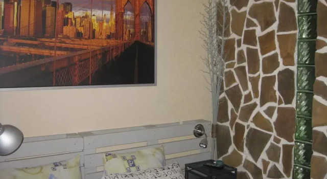 Dom Pod Zvezdopadom Guest House, Prenota Affittacamere Koktebel 