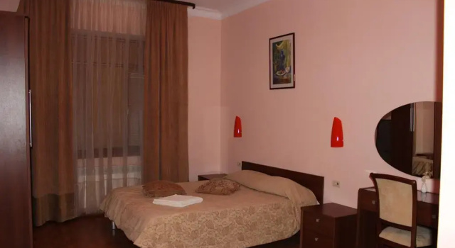 Hotel Pegas, Забронировать Отель Караман Седьмой 