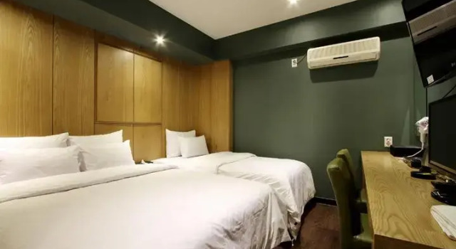 La Tree, Rezervați Hotel Seocho-Gu Seul, aproape de Jamwon station