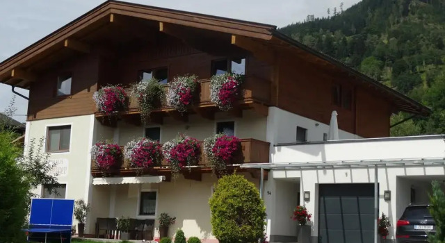 Haus Aberger, Rezerwuj Hotel Hotele w Salzburg z parkingiem, Parking