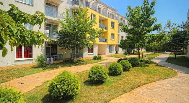 Sunny Day 3 Complex, Забронировать Отель Отели Солнечного берега с бассейном, рядом с Клуб GRAND, Бассейн