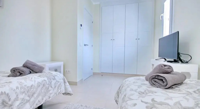 Villa Acacia, Book Villa Hotels in Tenerife with a Pool, Swimming Pool