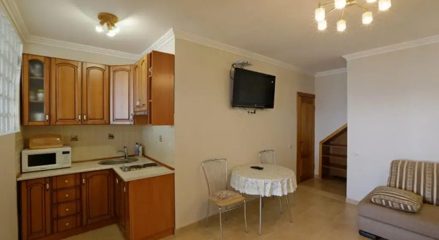 Rome Guest House, Rezervovat Penzión Otradnoe 