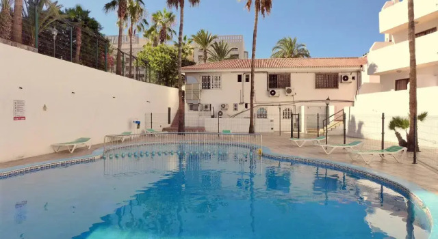 Ocean View apartment Las Americas, Забронировать Апартаменты/квартира Отели Плайя-де-лаc-Америкас с бассейном, рядом с TIBU Tenerife, Бассейн