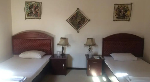 Shoxtut Hotel